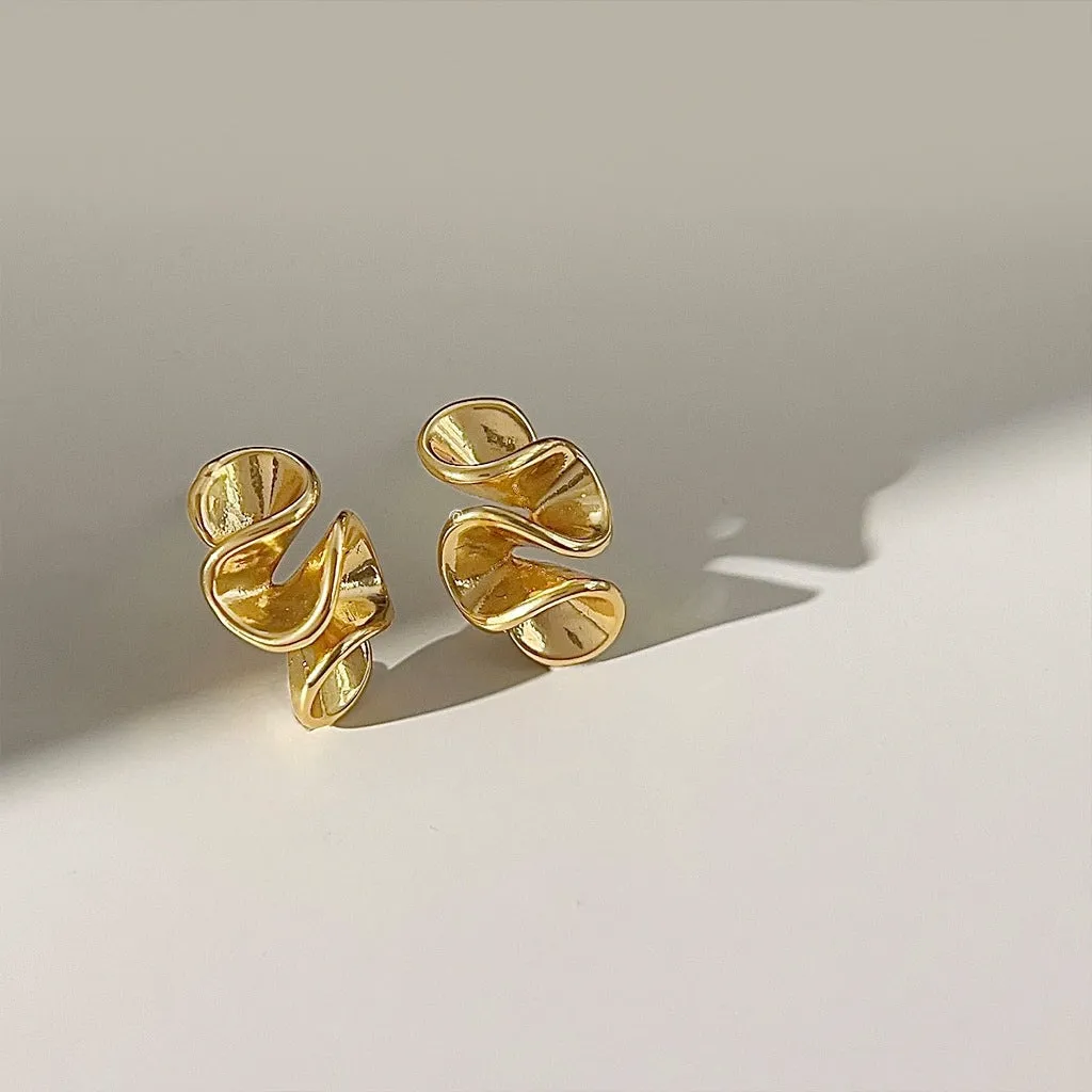 Abstract Gold Twist Stud Earrings jlt11798