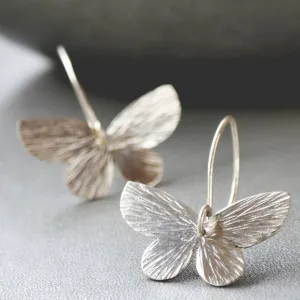 Delicate Silver Butterfly Dangle Earrings jlt11588