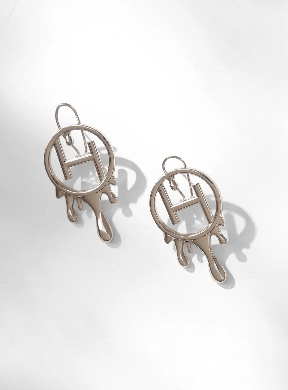 Drip OH Mini Earrings In Silver Finish