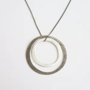 Etched & Plain Silver Circles Necklace