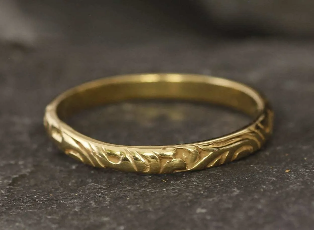 Gold Tribal Band - Ancient Gold Ring - Engraved Boho Ring