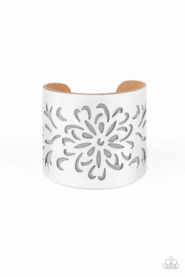 Paparazzi Bracelet ~ Get Your Bloom On - Silver