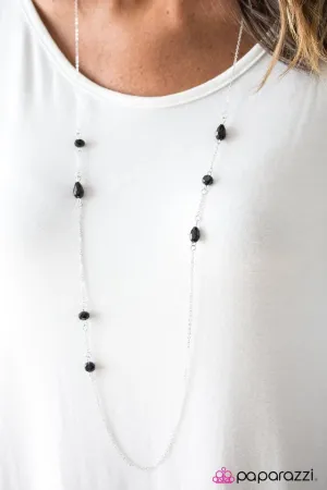 Paparazzi Necklace ~ Elegance Never Fades - Black