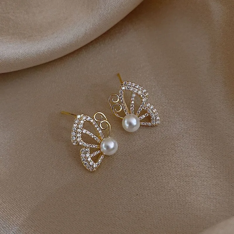 Pearl Butterfly Hollow Earrings