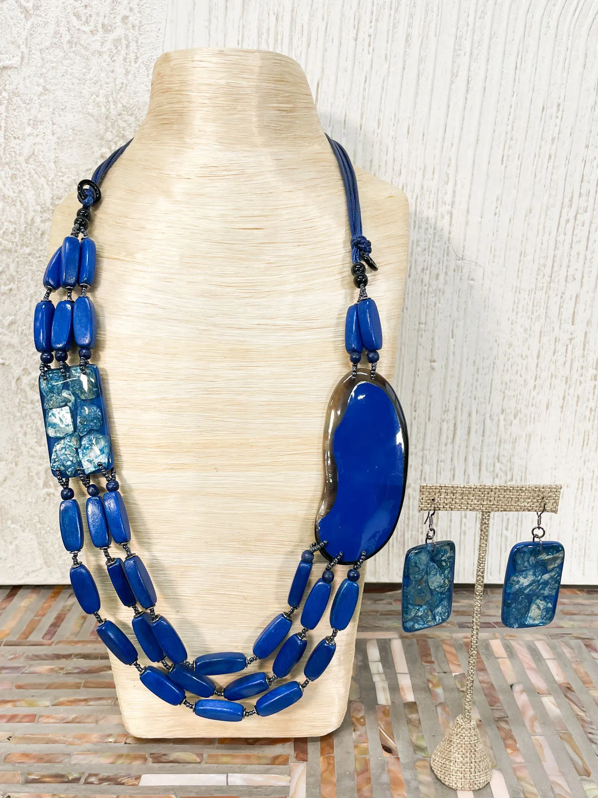 Shell Inlay Resin & Wood Necklace & Earrings Set, Blue