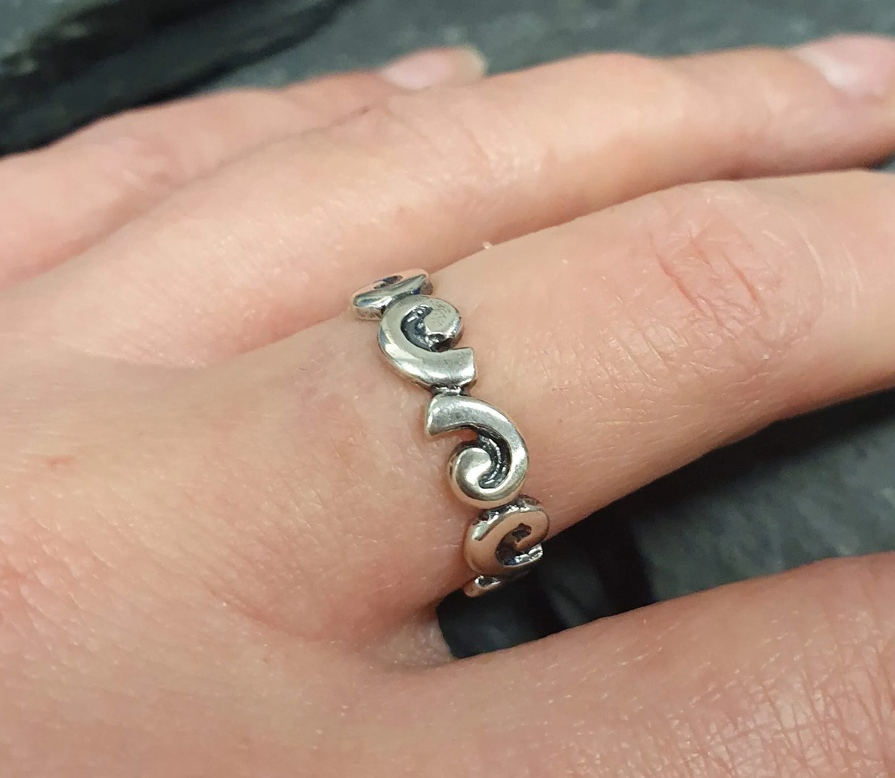 Silver Wavy Band - Silver Spiral Band - Silver Infinity Ring