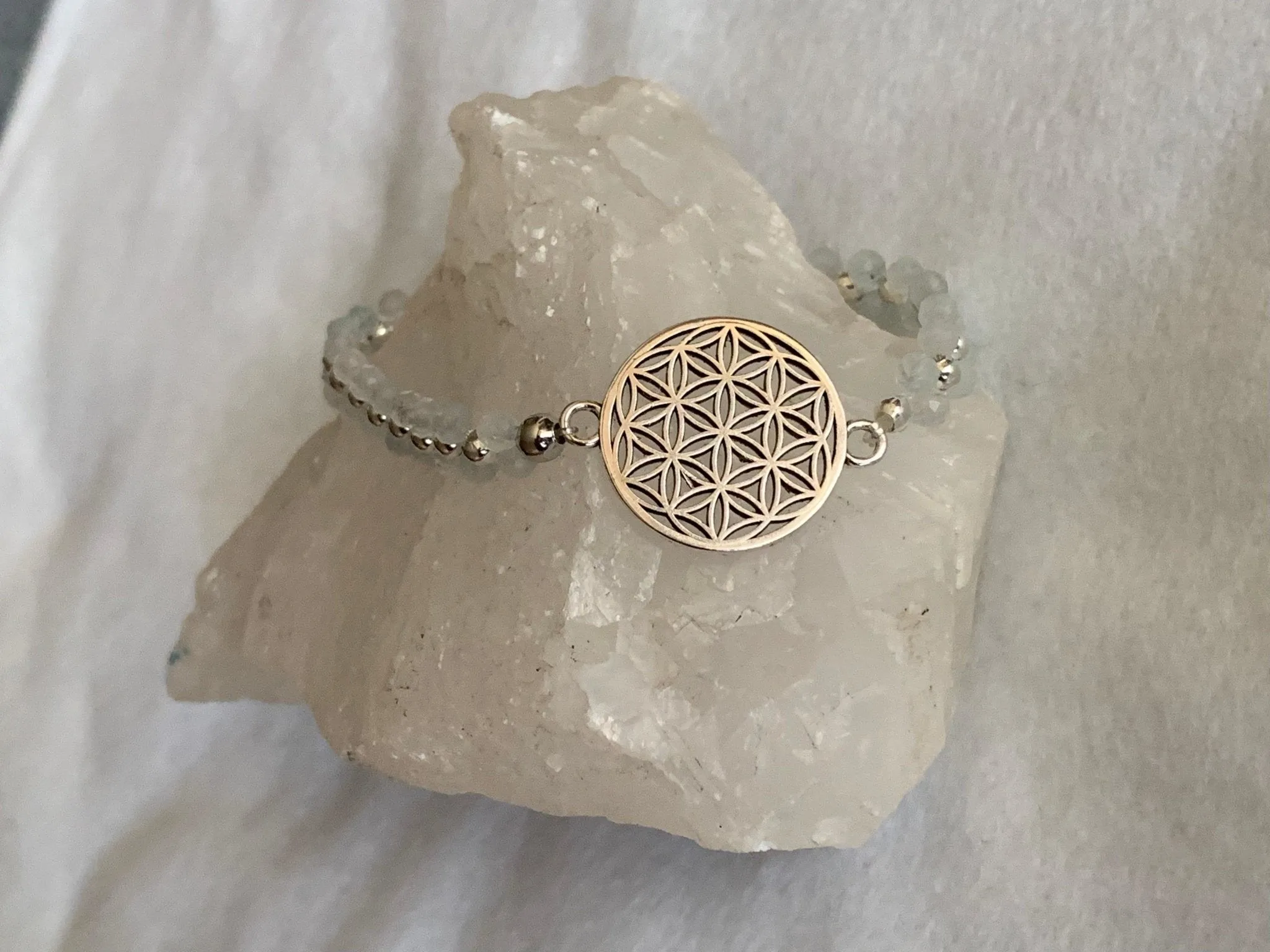 🔴SOLD🔴Flower Of Life Handmade Genuine Aquamarine Expandable Bracelet