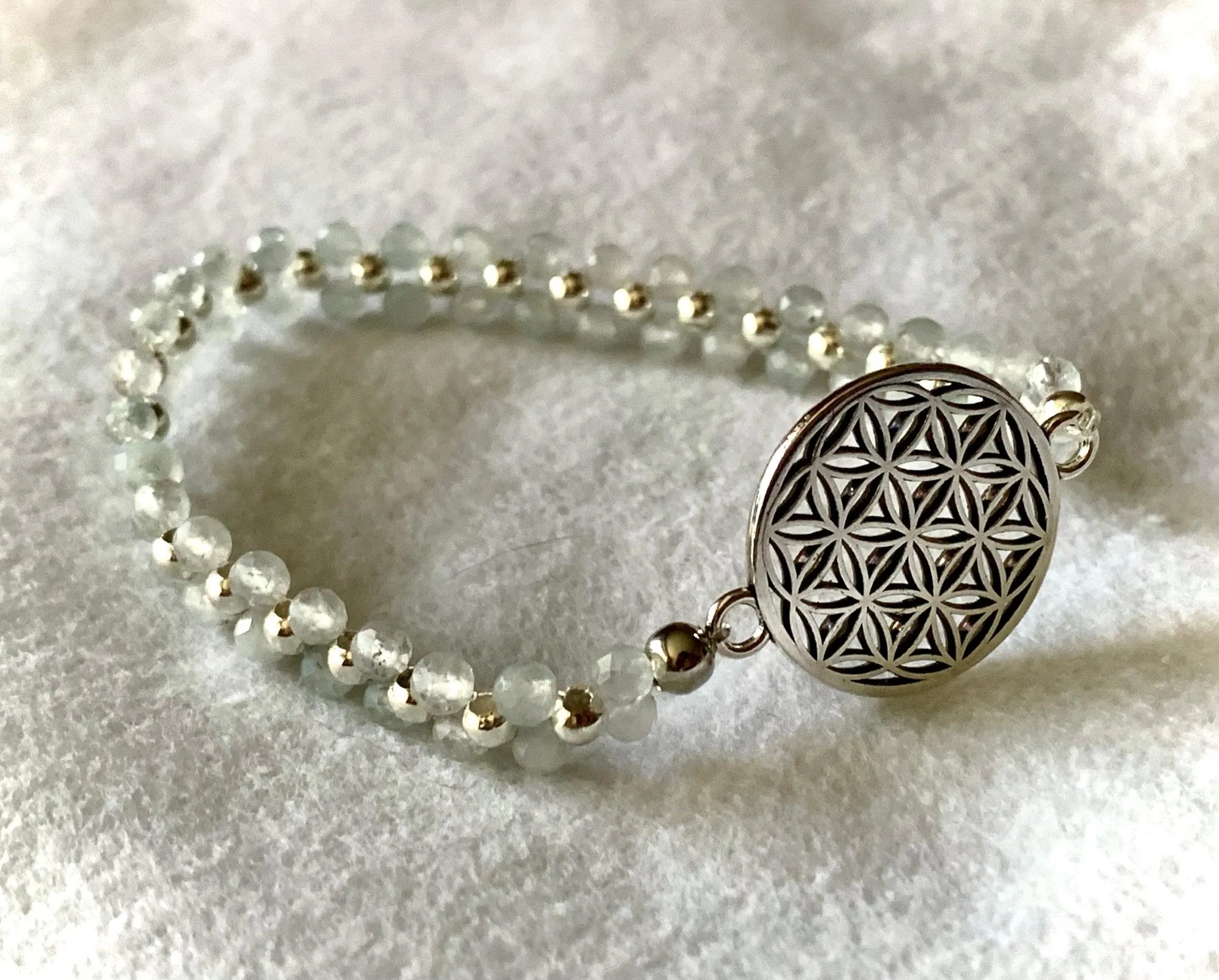 🔴SOLD🔴Flower Of Life Handmade Genuine Aquamarine Expandable Bracelet