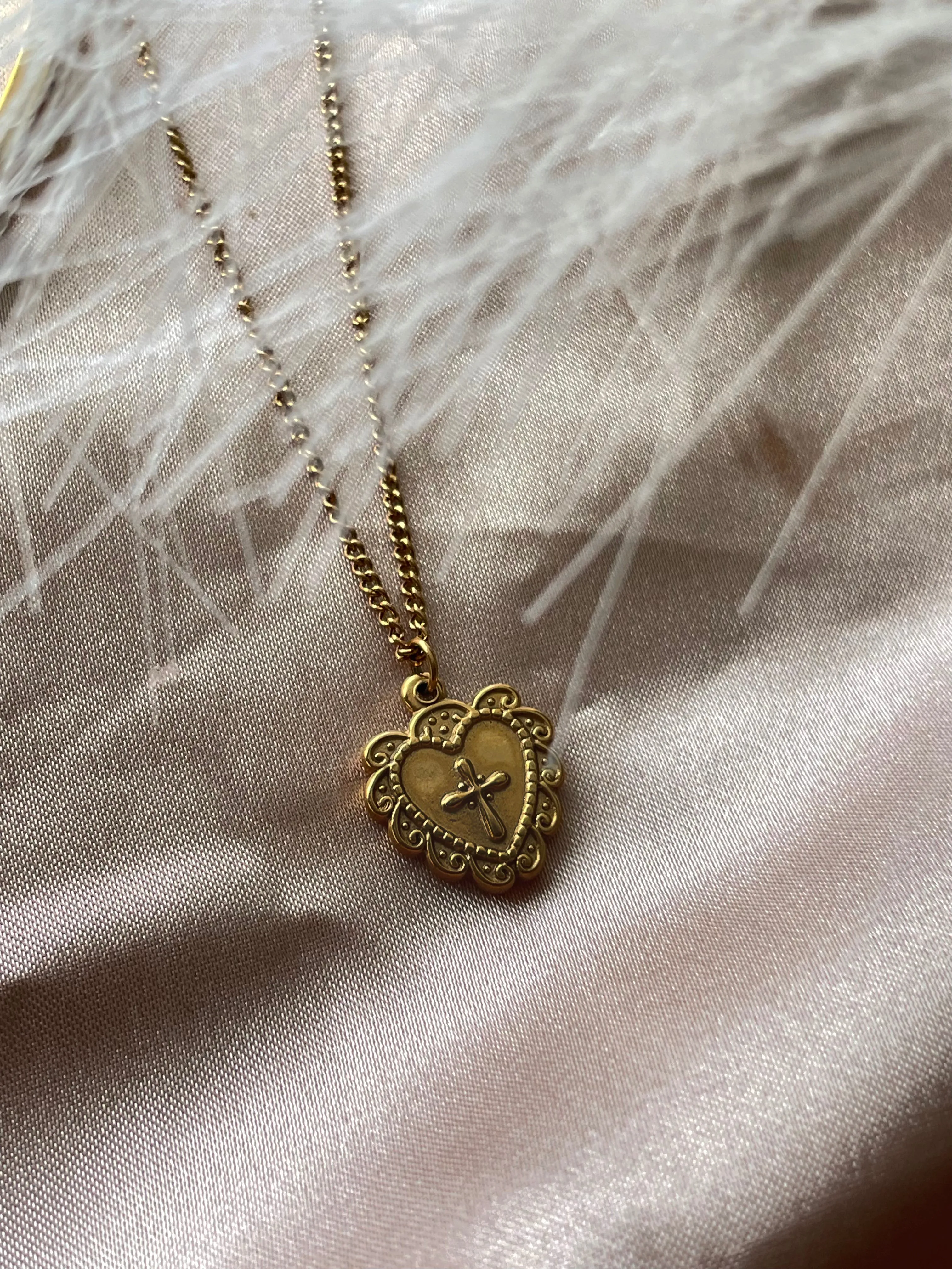 Y2K Heart Cross Pendant Necklace